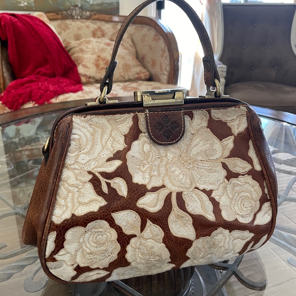 Patricia Nash Gracci Satchel